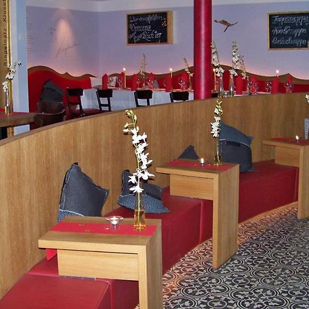 瓦尔内明德林格尔纳茨酒店 罗斯托克 外观 照片